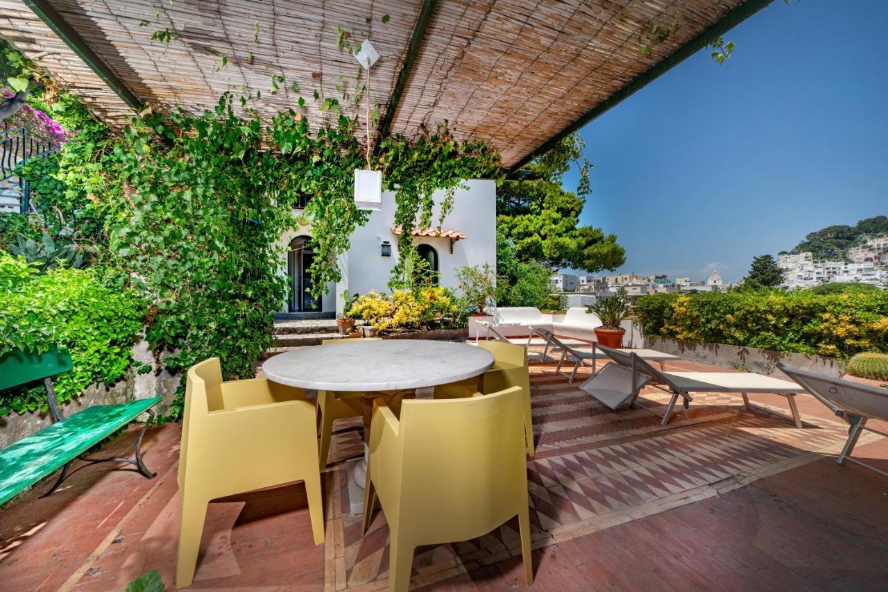 Charming Villa Capri Exterior photo